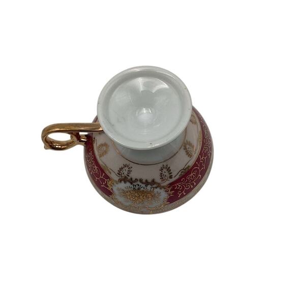 Vintage  Teacup & Saucer Set Red White Gold Trim - Picture 7 of 9
